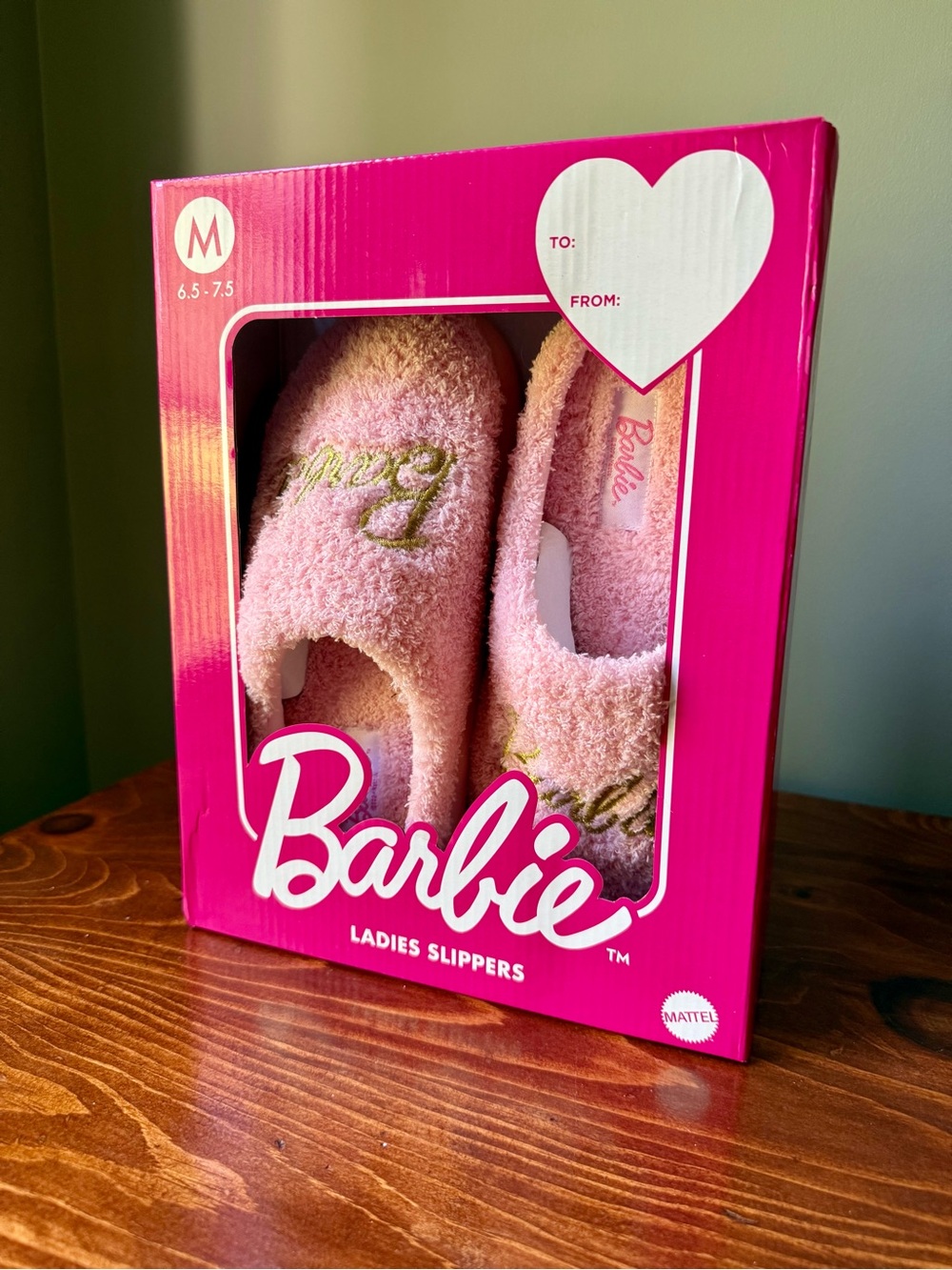 Barbie Women’s Size 6.5-7.5 Pink Fuzzy Slippers in Gift Box